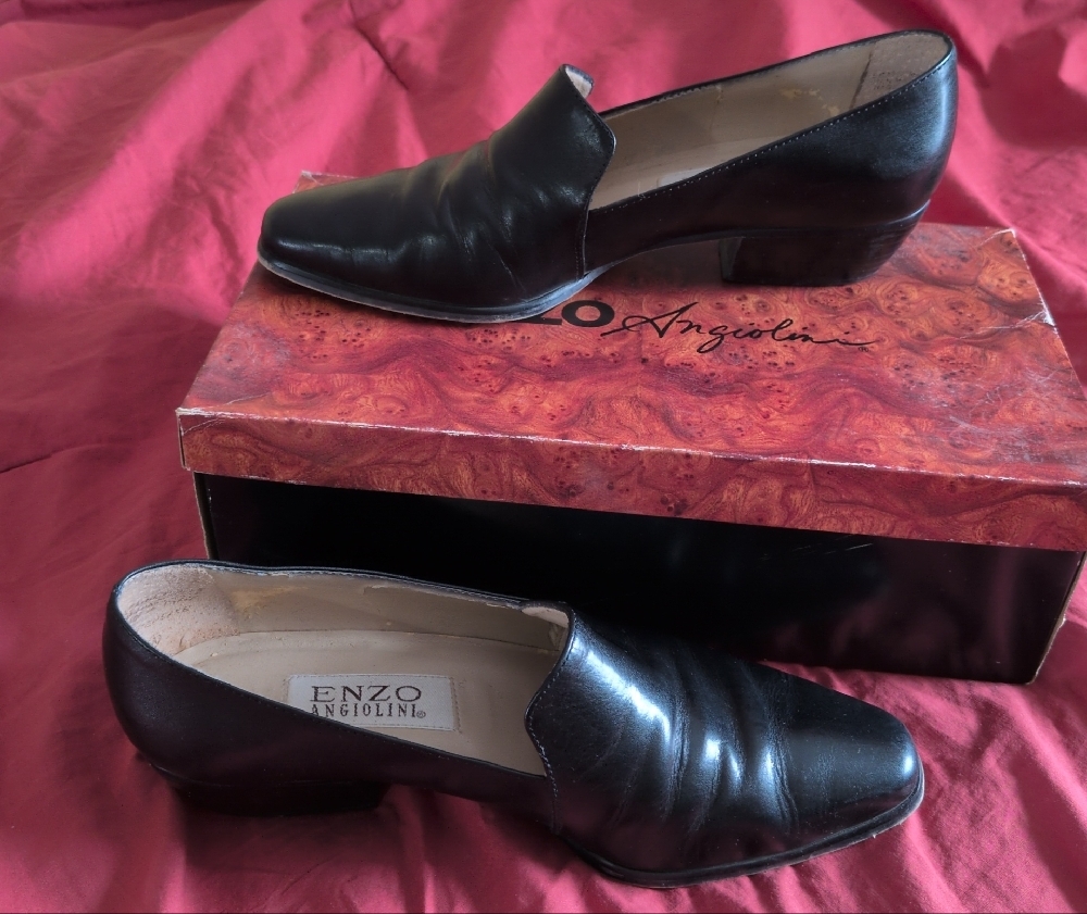 Enzo Angiolini Black Flats Slip-On Loafers